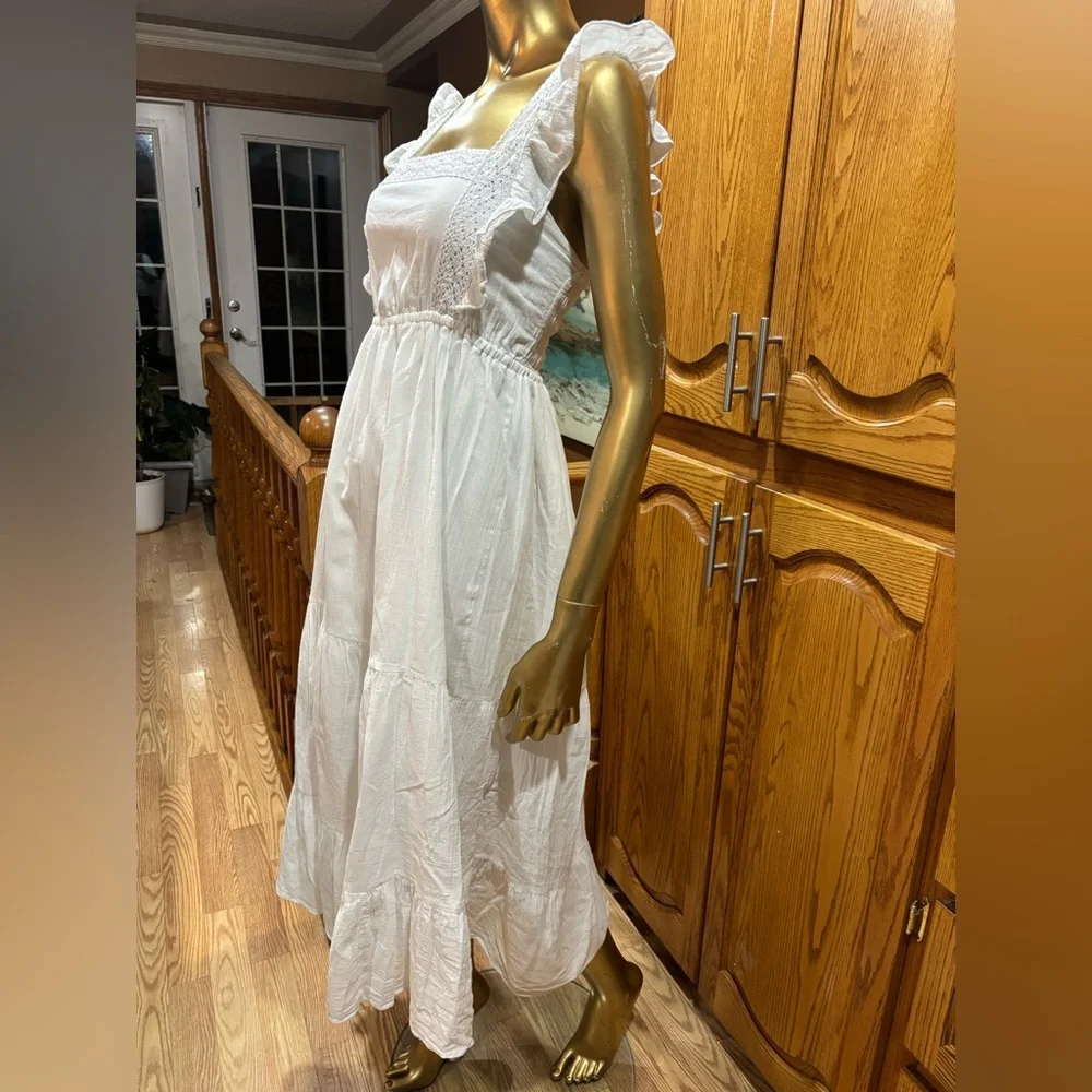 a'gaci White Maxi Dress with Ruffle Details - Picture 2 of 7